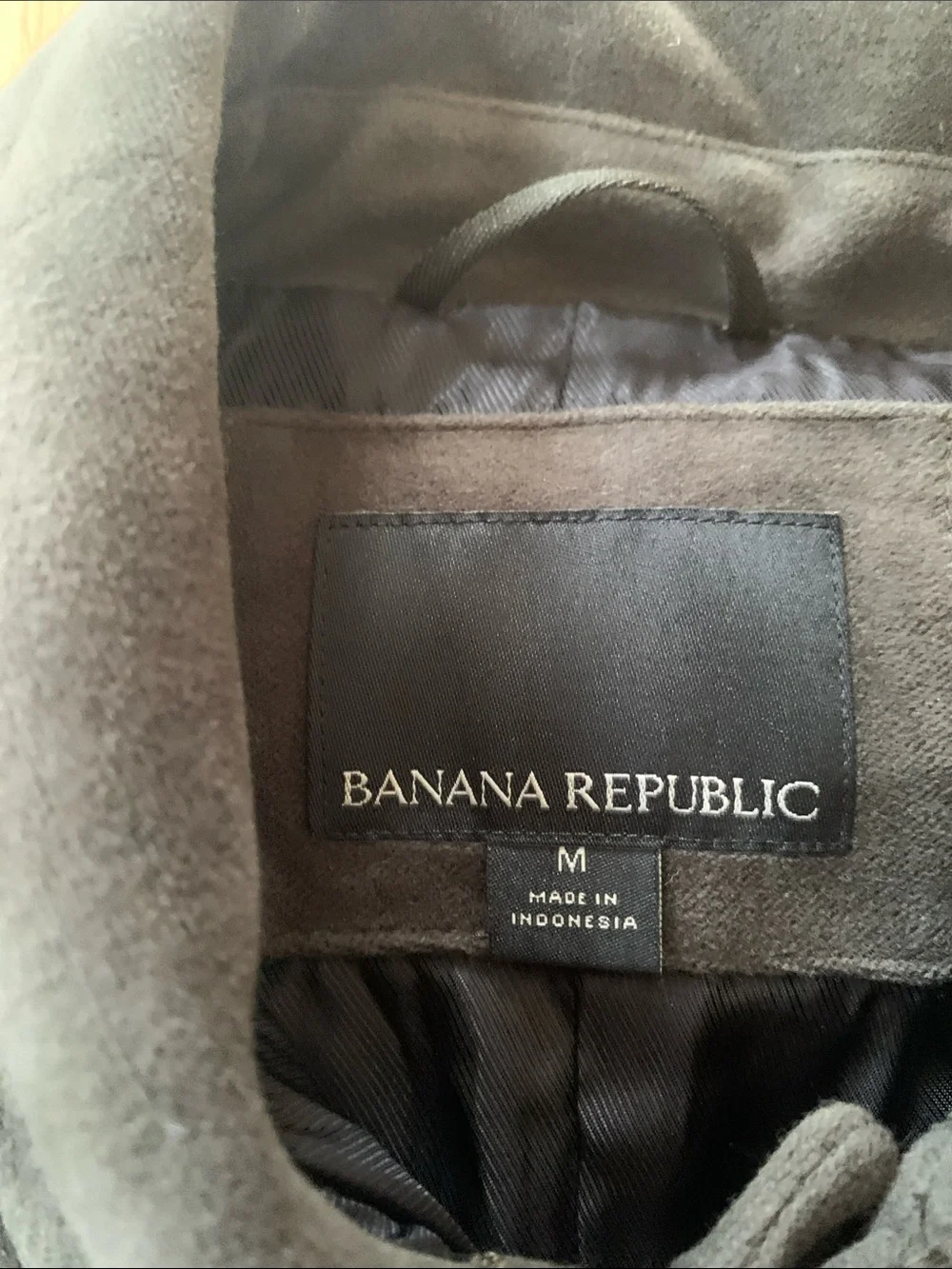Banana Republic Men’s Italian Moleskin Snap Up Trucker Jacket Deep Olive Medium